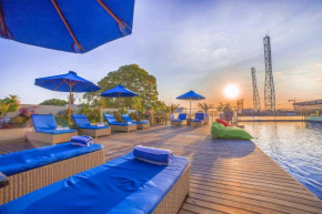 Гостиница J4 Hotels Legian  Kuta